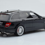 Mercedes C63 AMG S204 T-Model Črn GT Spirit 1:18 - image 2 of 6