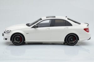 Mercedes C63 AMG W204 Bel GT Spirit 1:18 GT166 Smola – slika 3 od 6