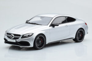 Mercedes C63S AMG C205 Coupe Srebrn GT Spirit 1:18