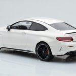Mercedes C63S AMG C205 Coupe Bel GT Spirit 1:18 - image 5 of 6