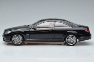 Mercedes CL63 AMG C216 Črn AUTOart 1:18 76169 Kovina – slika 3 od 6