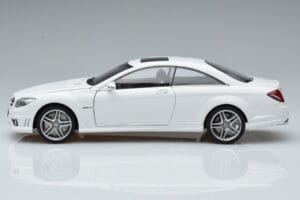 Mercedes CL63 AMG C216 Bel AUTOart 1:18 76167 Kovina – slika 3 od 6