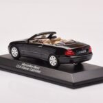 Mercedes CLK A209 Kabriolet Obsidian Črn Metalik Minichamps 1:43 - image 3 of 4