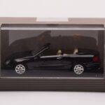 Mercedes CLK A209 Kabriolet Obsidian Črn Metalik Minichamps 1:43 - image 4 of 4