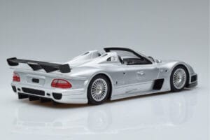 Mercedes CLK GTR Roadster Srebrn GT Spirit 1:18 GT155 Smola – slika 2 od 6