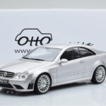 Mercedes CLK63 AMG C209 Coupe Srebrn Otto 1:18 - image 6 of 6