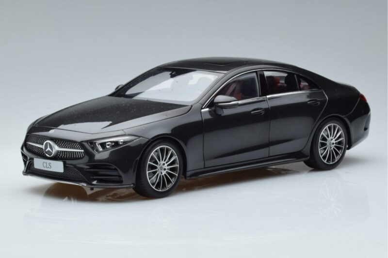 Mercedes CLS Coupe C257 Norev 1:18 B66960546 Kovina
