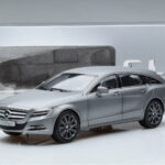 Mercedes CLS Shooting Brake X218 Alanite Siv Norev 1:18 - image 7 of 7
