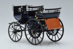 Mercedes Daimler Motorkutsche Temno Modra Norev 1:18 183700 Kovina – slika 5 od 6