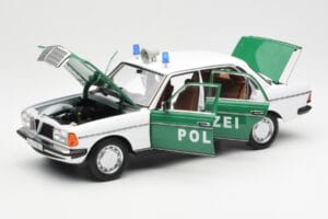 Mercedes E-Class W123 Polizei Norev 1:18 B66040676 Kovina – slika 2 od 8