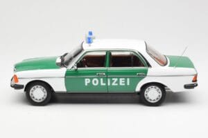 Mercedes E-Class W123 Polizei Norev 1:18 B66040676 Kovina – slika 4 od 8