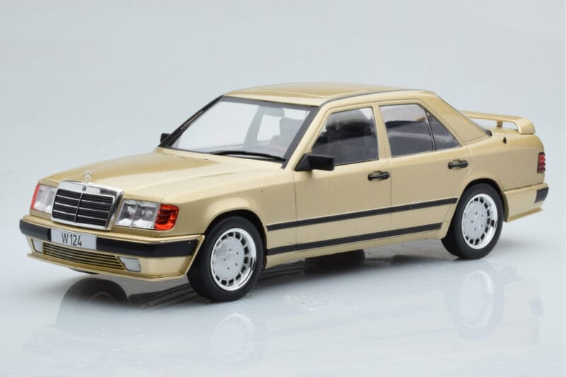Mercedes E-Class W124 Tuning Bež MCG 1:18