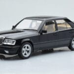 Mercedes E-Class W124 Tuning Črn MCG 1:18