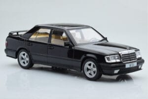 Mercedes E-Class W124 Tuning Črn MCG 1:18 MCG18341 Kovina – slika 4 od 6