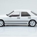 Mercedes E-Class W124 Tuning Bel MCG 1:18 - image 3 of 6