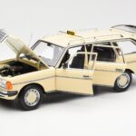 Mercedes 230T W123 T-Model Taksi Norev 1:18 - image 2 of 8