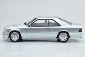 Mercedes E36 AMG C124 Coupe Srebrn Otto 1:18 OT731 Smola – slika 3 od 6
