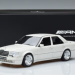 Mercedes E60 AMG W124 Bel Otto 1:18 - image 6 of 6