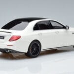 Mercedes AMG E63 S W213 Bel GT Spirit 1:18 - image 2 of 6