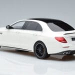 Mercedes AMG E63 S W213 Bel GT Spirit 1:18 - image 5 of 6