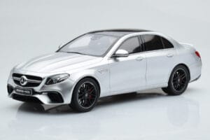 Mercedes AMG E63 S W213 Srebrn GT Spirit 1:18