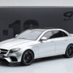 Mercedes AMG E63 S W213 Srebrn GT Spirit 1:18 - image 6 of 6