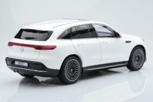 Mercedes EQC 400 Diamond Bel NZG 1:18 B66963756 Kovina – slika 3 od 8