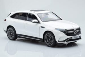 Mercedes EQC 400 Diamond Bel NZG 1:18 B66963756 Kovina – slika 6 od 8