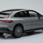 Mercedes EQE SUV X294 AMG Line Alpine Siv NZG 1:18 - image 3 of 8