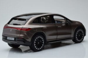Mercedes EQE SUV X294 AMG Line Velvet Rjav NZG 1:18 B66960836 Kovina – slika 3 od 8