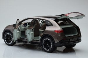 Mercedes EQE SUV X294 AMG Line Velvet Rjav NZG 1:18 B66960836 Kovina – slika 5 od 8