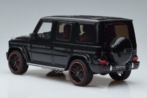 Mercedes AMG G63 W463 Črn Asia Edition GT Spirit 1:18 GT813 Smola – slika 5 od 6