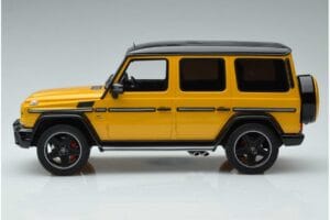 Mercedes AMG G63 W463 Crazy Color Solar Beam Prodajalska Izdaja GT Spirit 1:18 B66961012 Smola – slika 3 od 6