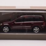 Mercedes GL X164 Karneol Rdeč Minichamps 1:43 - image 4 of 4