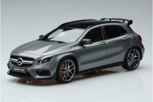 Mercedes AMG GLA 45 X156 Prodajalska Izdaja GT Spirit 1:18 B66960467 Smola