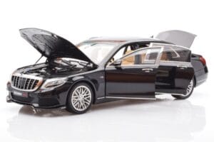 Mercedes Maybach S-Class W222 Brabus 900 Obsidian Črn Almost Real 1:18 860102 Kovina – slika 2 od 8