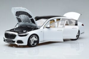 Mercedes Maybach S600 W222 V12 Biturbo Diamond Bel Almost Real 1:18 820116 Kovina – slika 2 od 11