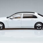 Mercedes Maybach S600 W222 V12 Biturbo Diamond Bel Almost Real 1:18 - image 4 of 11