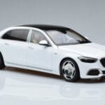 Mercedes Maybach S600 W222 V12 Biturbo Diamond Bel Almost Real 1:18 - image 6 of 11