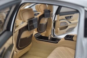 Mercedes Maybach S600 W222 V12 Biturbo Diamond Bel Almost Real 1:18 820116 Kovina – slika 9 od 11