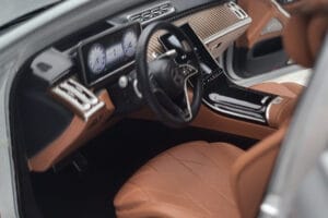 Mercedes Maybach S600 W222 V12 Biturbo Hightech Srebrna Almost Real 1:18 820118 Kovina – slika 10 od 12
