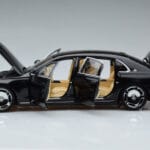 Mercedes Maybach S600 W222 V12 Biturbo Obsidian Črn Almost Real 1:18 - image 4 of 11