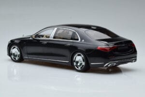 Mercedes Maybach S600 W222 V12 Biturbo Obsidian Črn Almost Real 1:18 820115 Kovina – slika 7 od 11