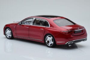Mercedes Maybach S600 W222 V12 Biturbo Patagonia Rdeč Almost Real 1:18 820119 Kovina – slika 7 od 10
