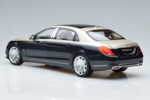 Mercedes Maybach S650 X222 Srebrno Modra Norev 1:18 B66960615 Kovina – slika 6 od 7