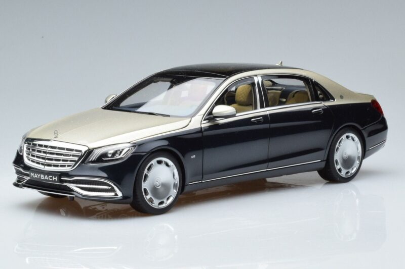 Mercedes Maybach S650 X222 Srebrno Modra Norev 1:18 B66960615 Kovina