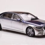 Mercedes Maybach S680 W223 Nautical Moder Cirrus Srebrn Almost Real 1:18 820125 - image 6 of 8