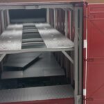 Mercedes O317 Porsche Transporter Rdeč CMR 1:18 - image 5 of 12