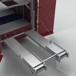 Mercedes O317 Porsche Transporter Rdeč CMR 1:18 - image 8 of 12