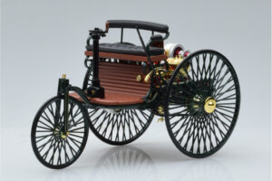 Mercedes Patent Motorwagen Zelena Norev 1:18